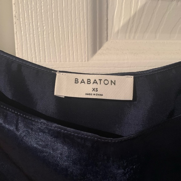 Babaton XS silky tank with adjustable spaghetti straps - Picture 2 of 3